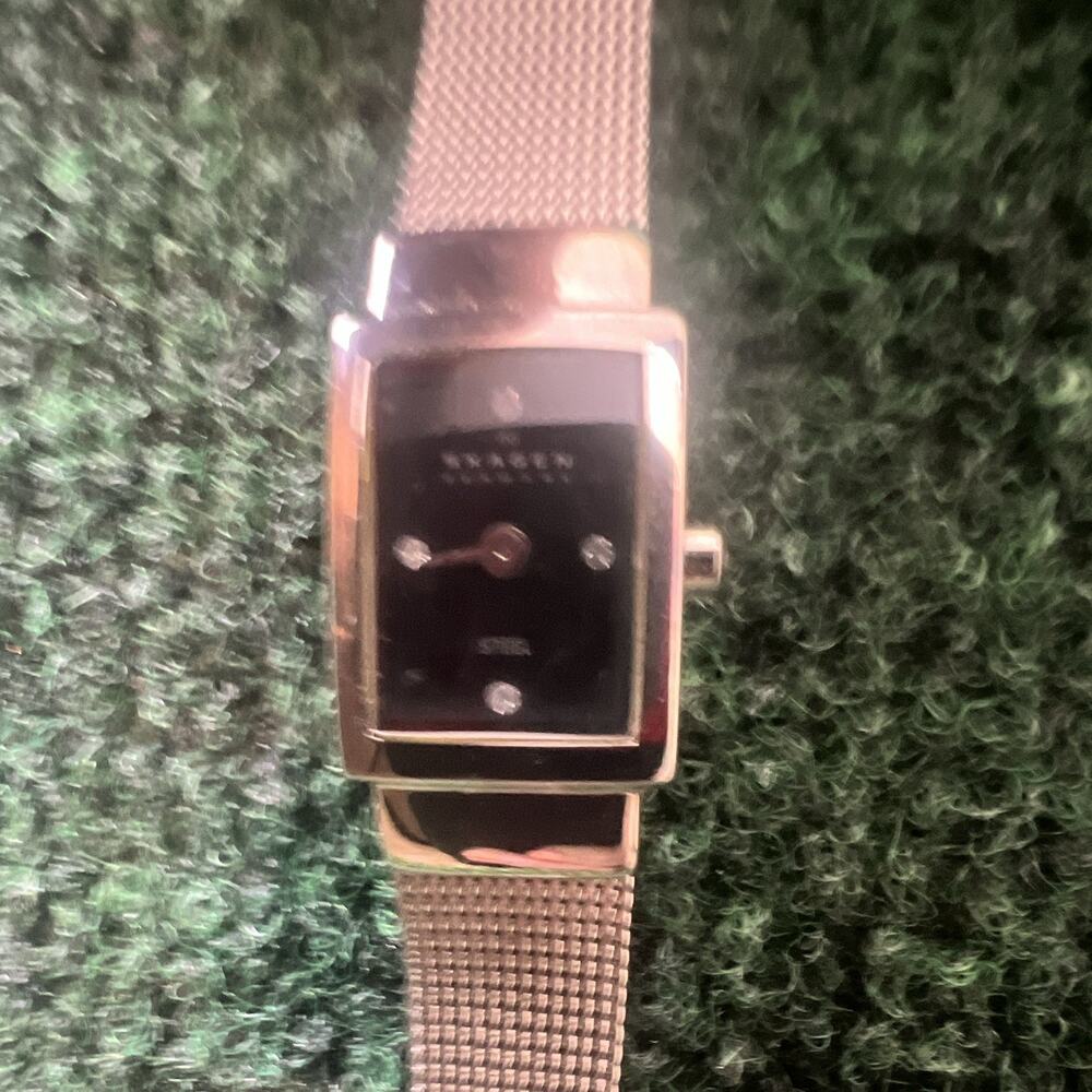 Skagen Women’s Quartz Wristwatch Rectangle Case Black Dial Silver Mesh Band